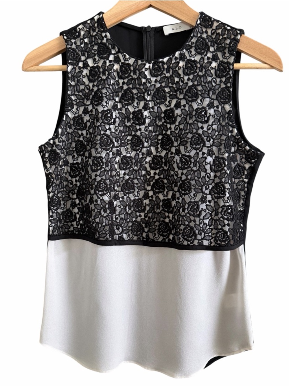A.L.C. Top Womens Size 0 White Black Silk Floral Lace Overlay Sleeveless Zipper